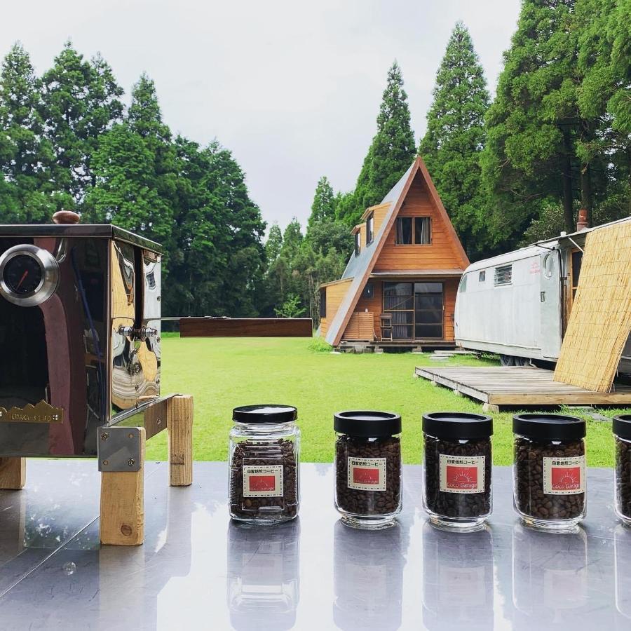 Guesthouse Coco Garage Kirishima Eksteriør billede